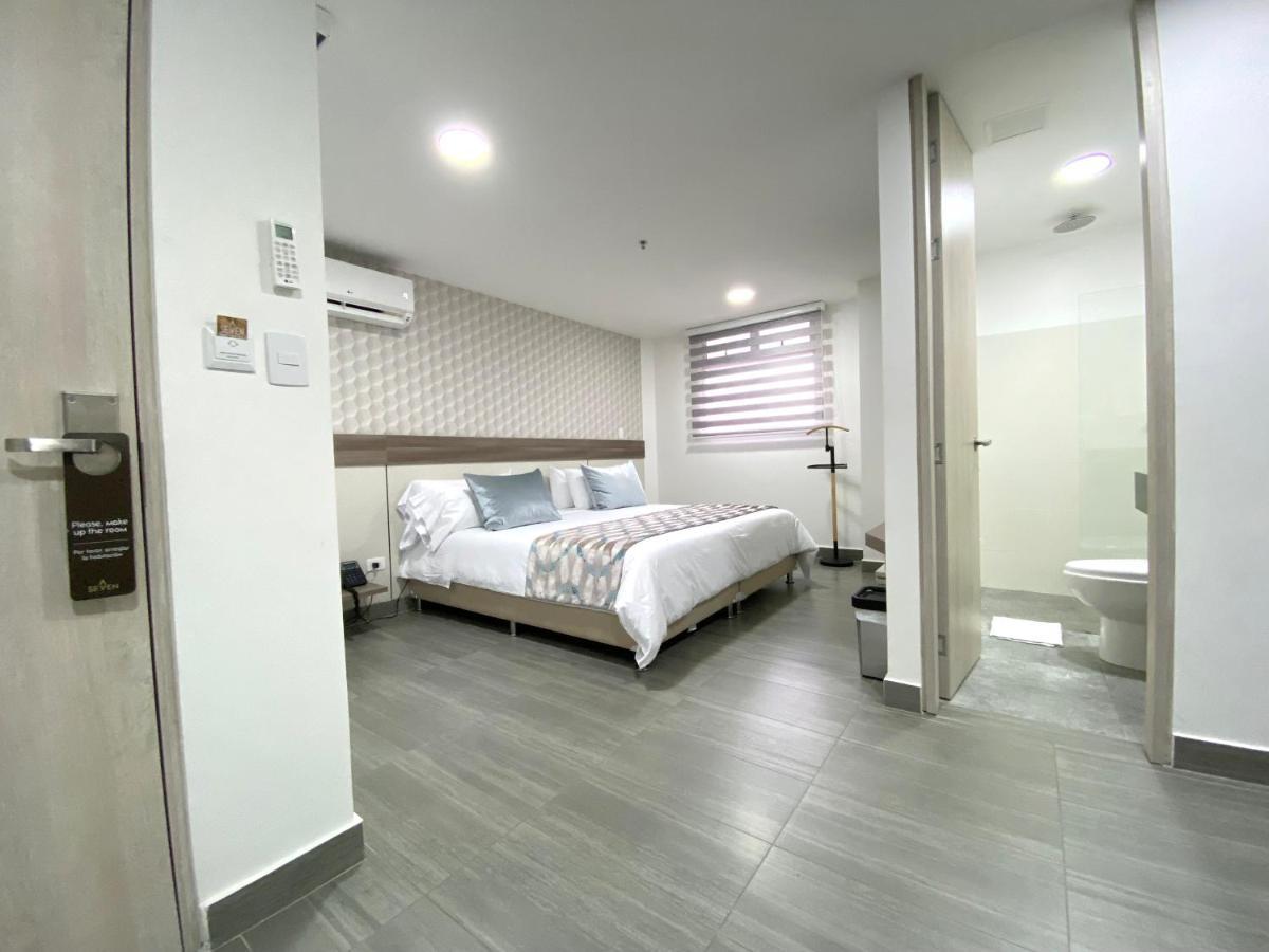 Seven Inn Hotel Medellín Esterno foto